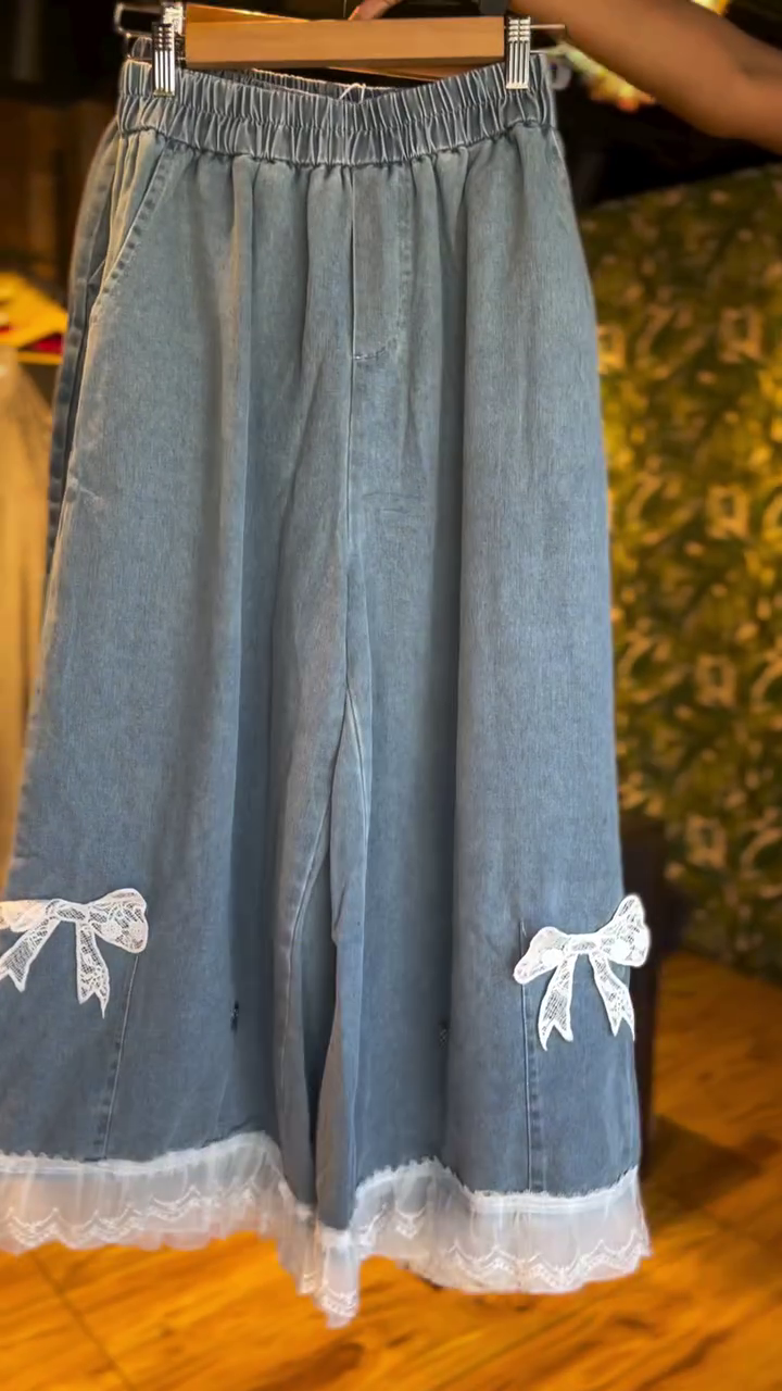 Trendy Wide Leg Denim Palazzo – Cute Flower Patch Style