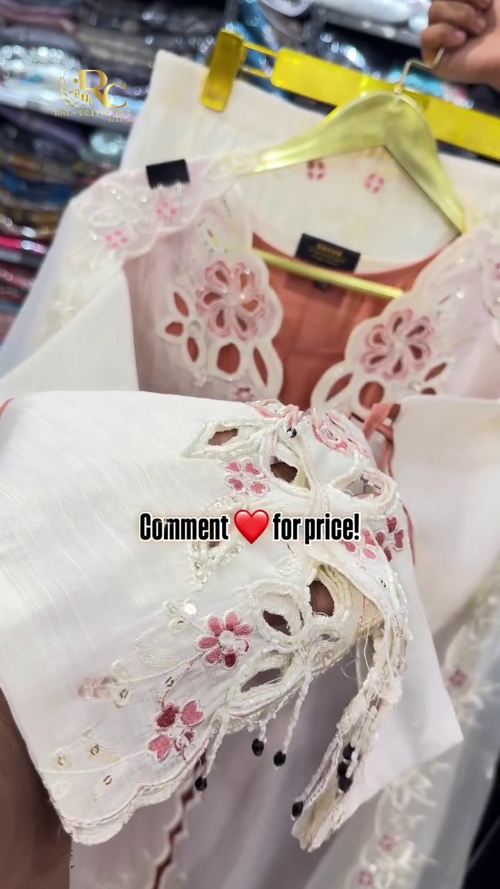 Luxury Peach Lace Embroidered Suit Set – Premium Partywear Collection