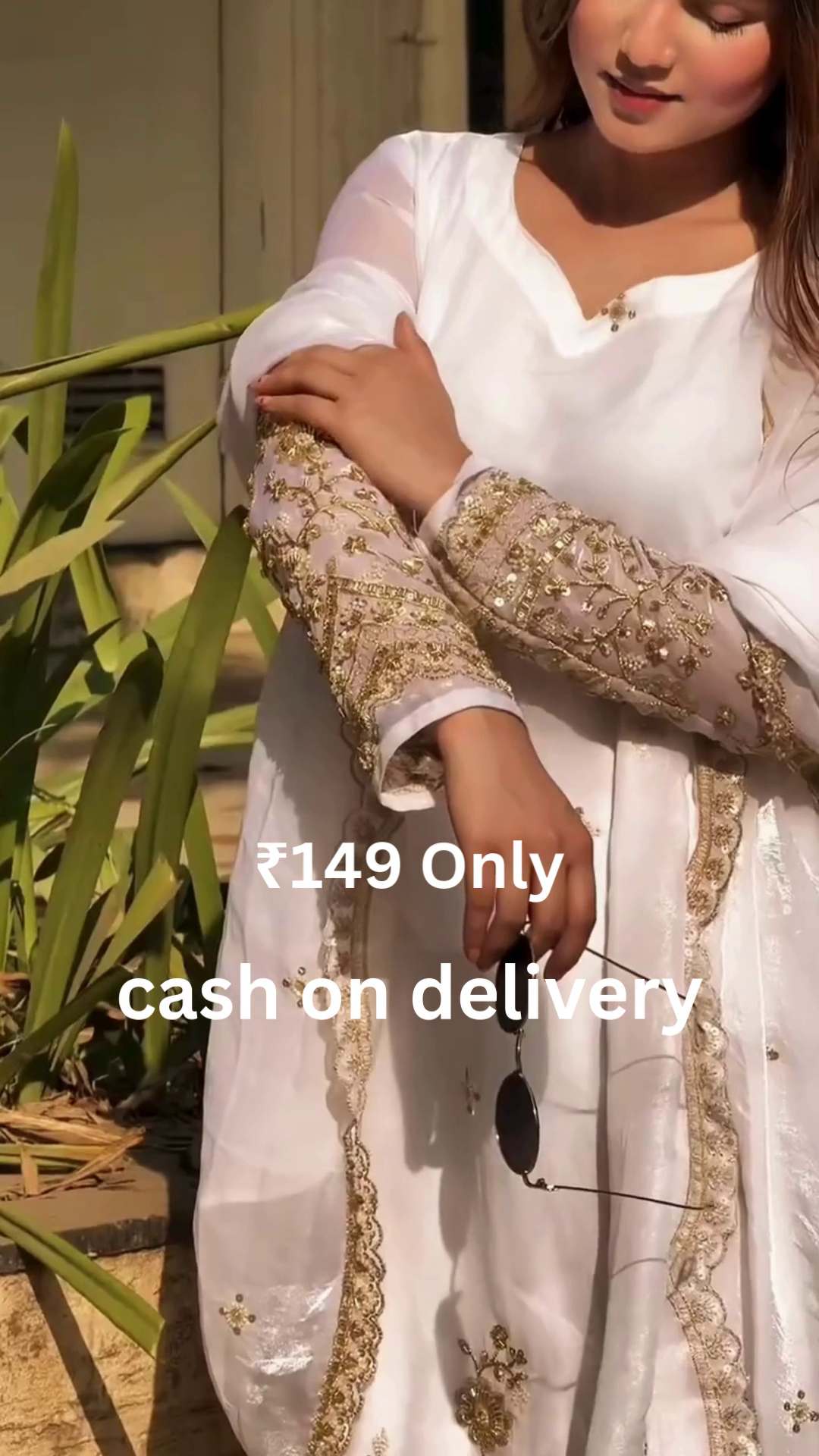 Graceful White Ethnic Suit – Timeless Elegance
