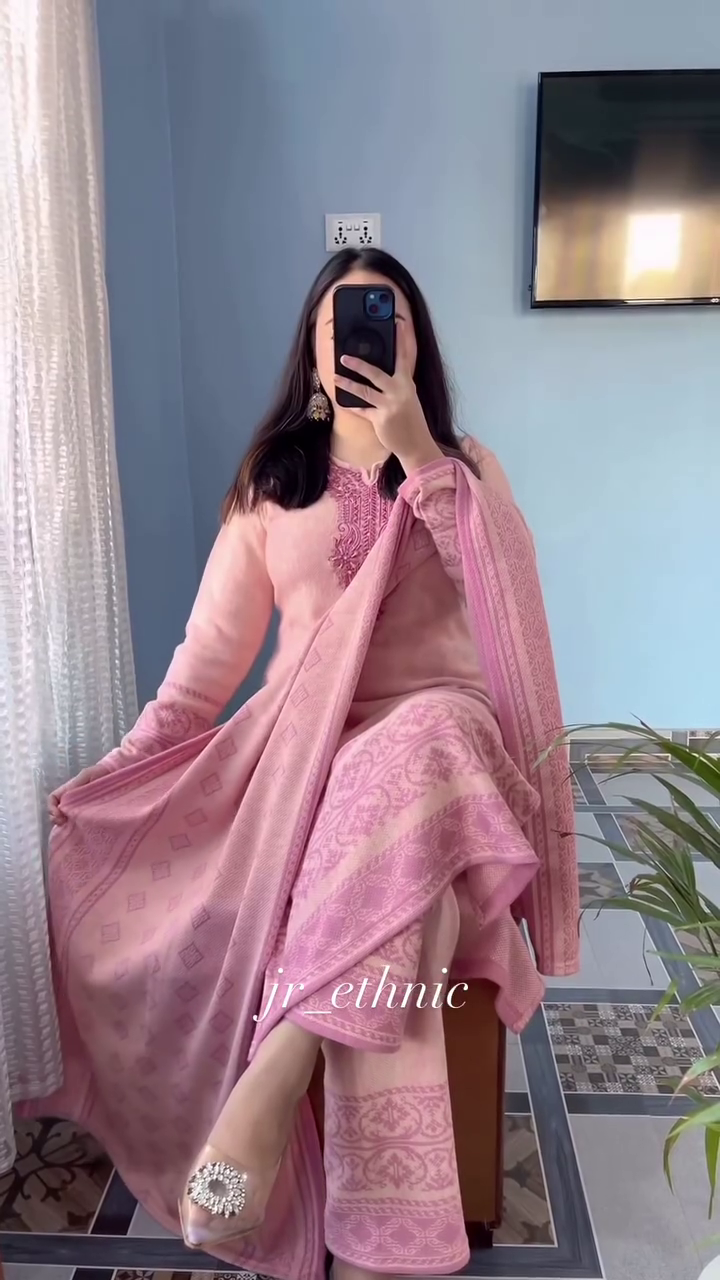 Blush Pink Jacquard Suit Set – Soft Feminine Elegance