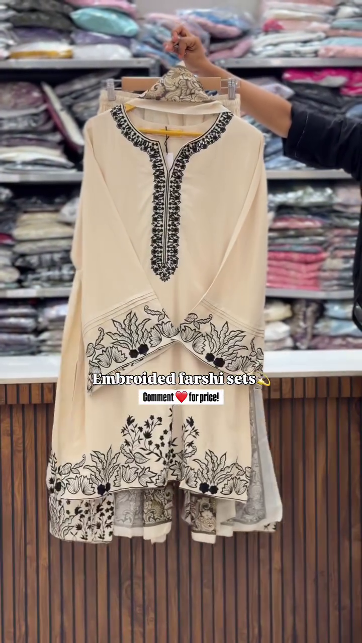 Premium Embroidered Farshi Suit – Traditional Elegance Redefined ✨
