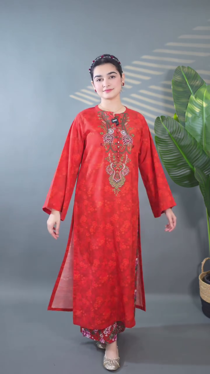 Elegant Pink Embroidered Kurta Set – Graceful Everyday Ethnic Style