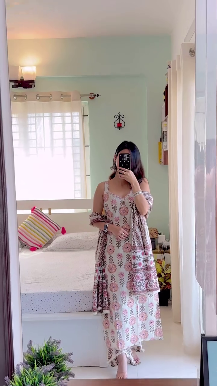 Classic Black Printed Suit – Timeless Ethnic Elegance