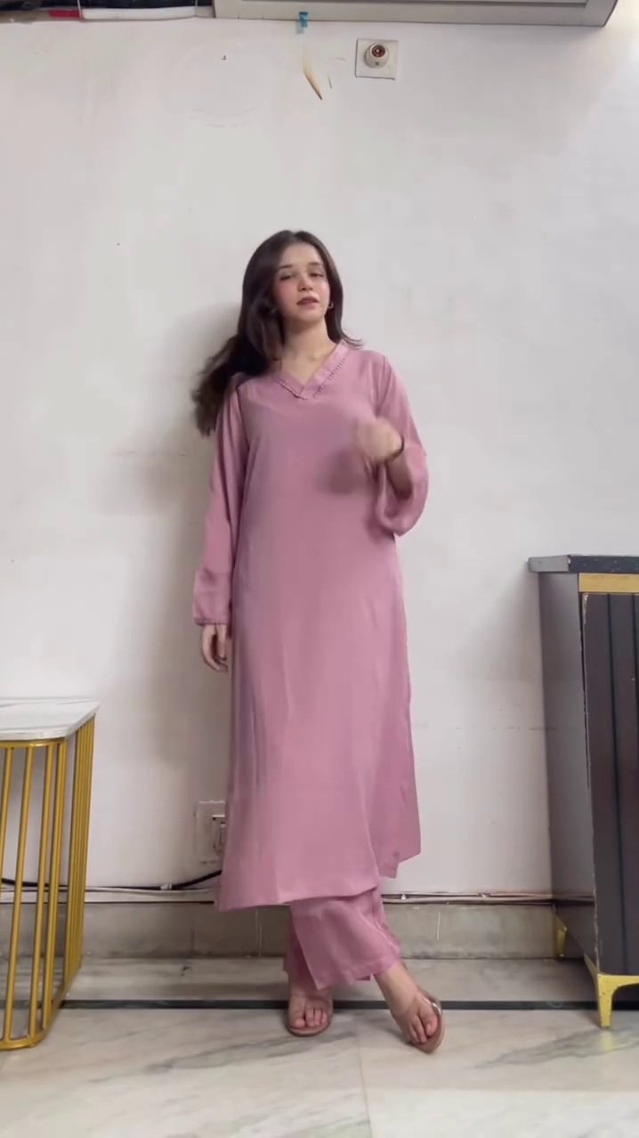 Elegant Teal Blue Kurta Set – Minimal Yet Stylish