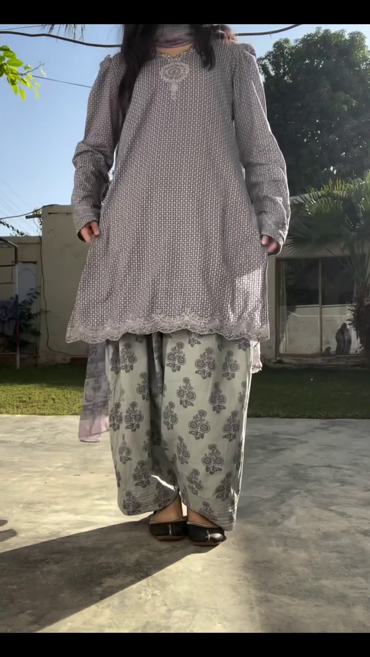 🌿 Graceful Comfort – Printed Kurta with Palazzo