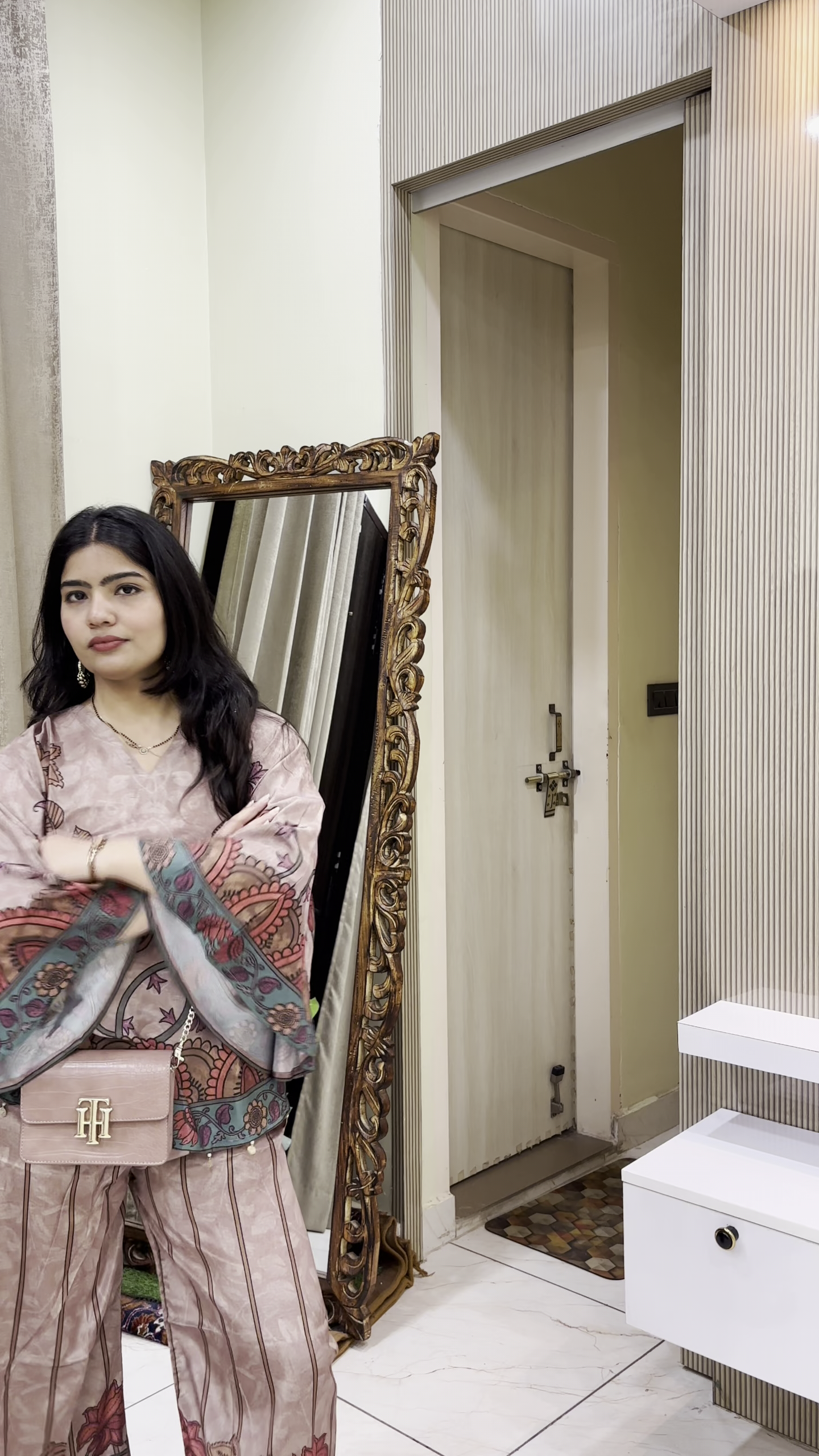 🖤 Classic Elegance – Black Kurta with Printed Dupatta