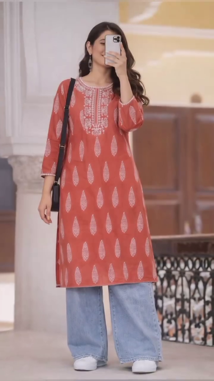 ❤️ Everyday Stylish – Printed Kurta with Denim Look
