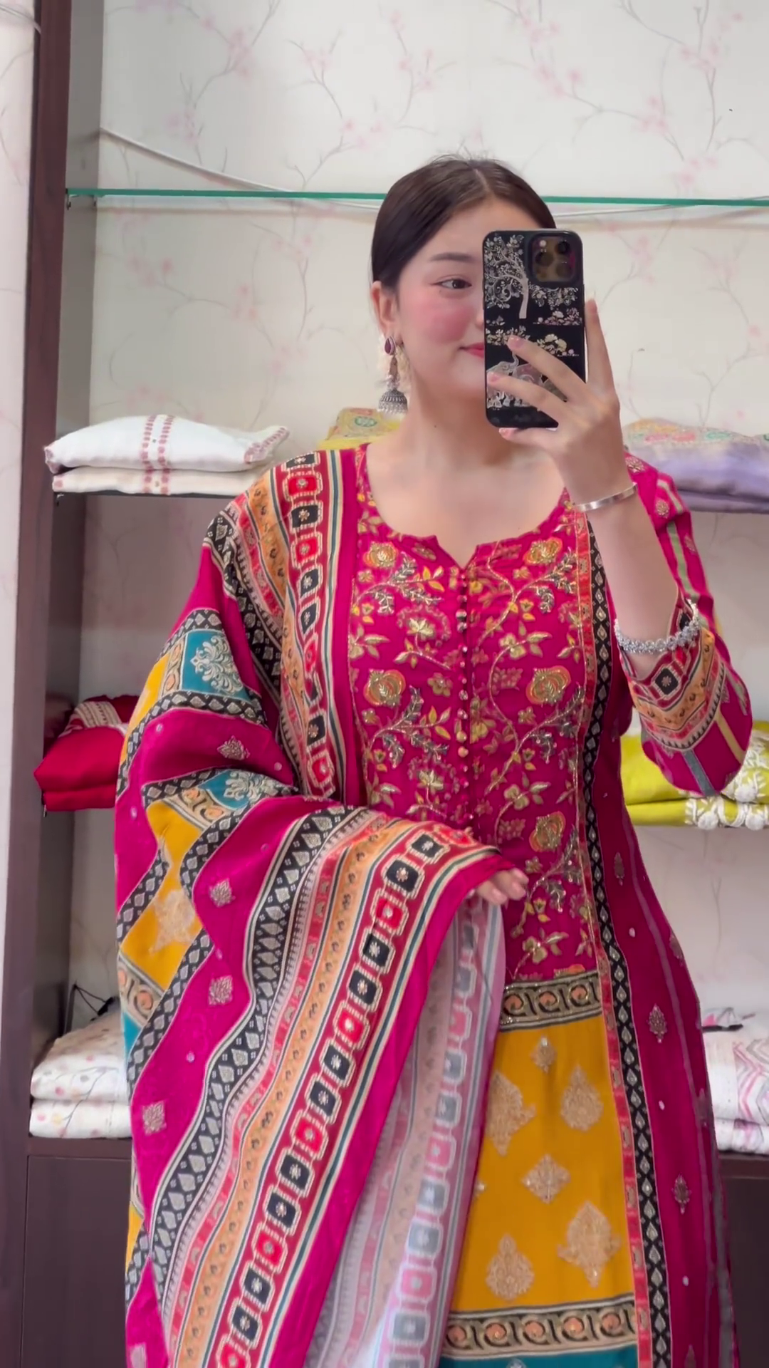 Vibrant Ethnic Charm – Festive Printed Kurta Set