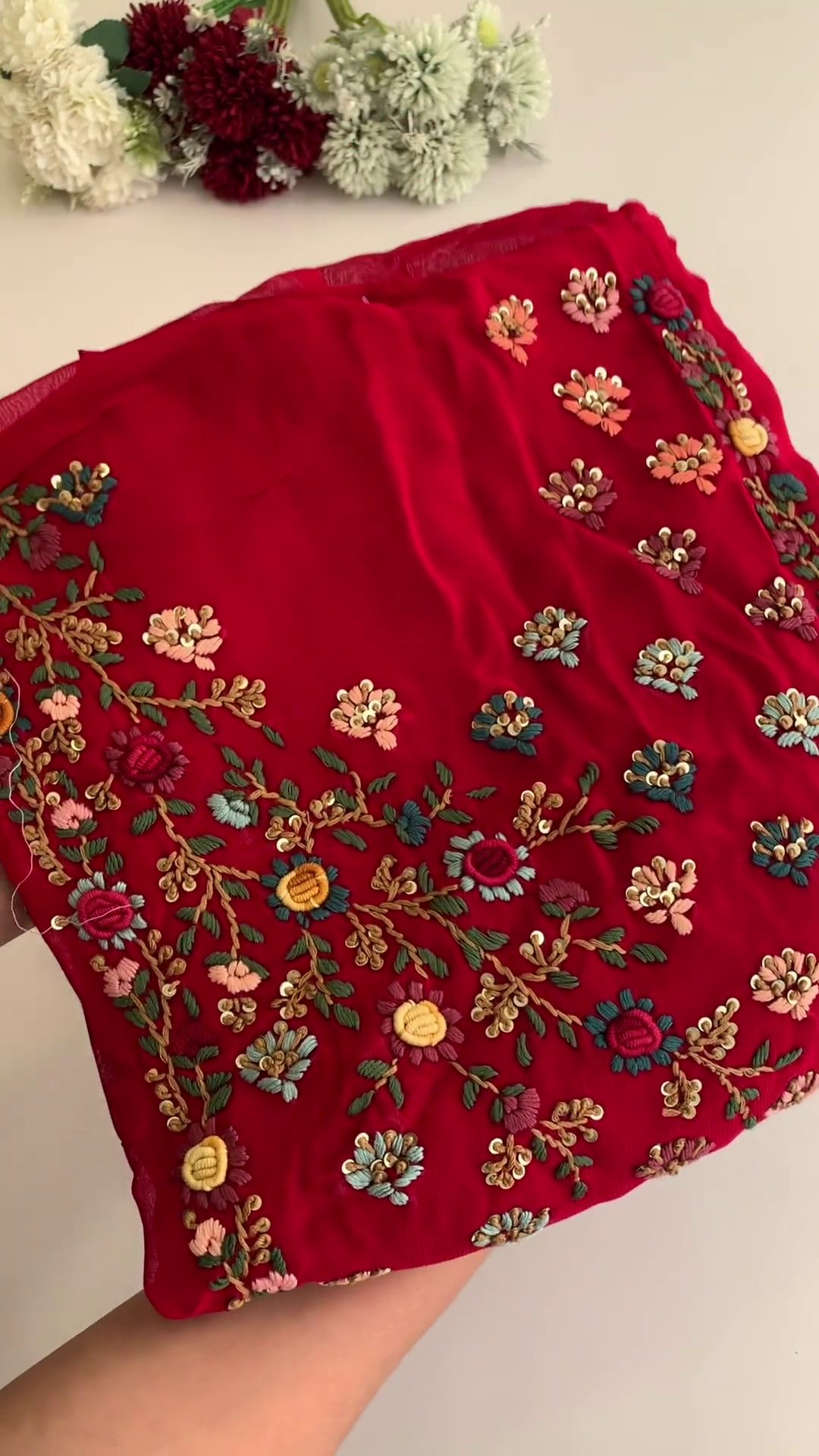 Soft Elegance – Cream Floral Embroidered Kurta Set