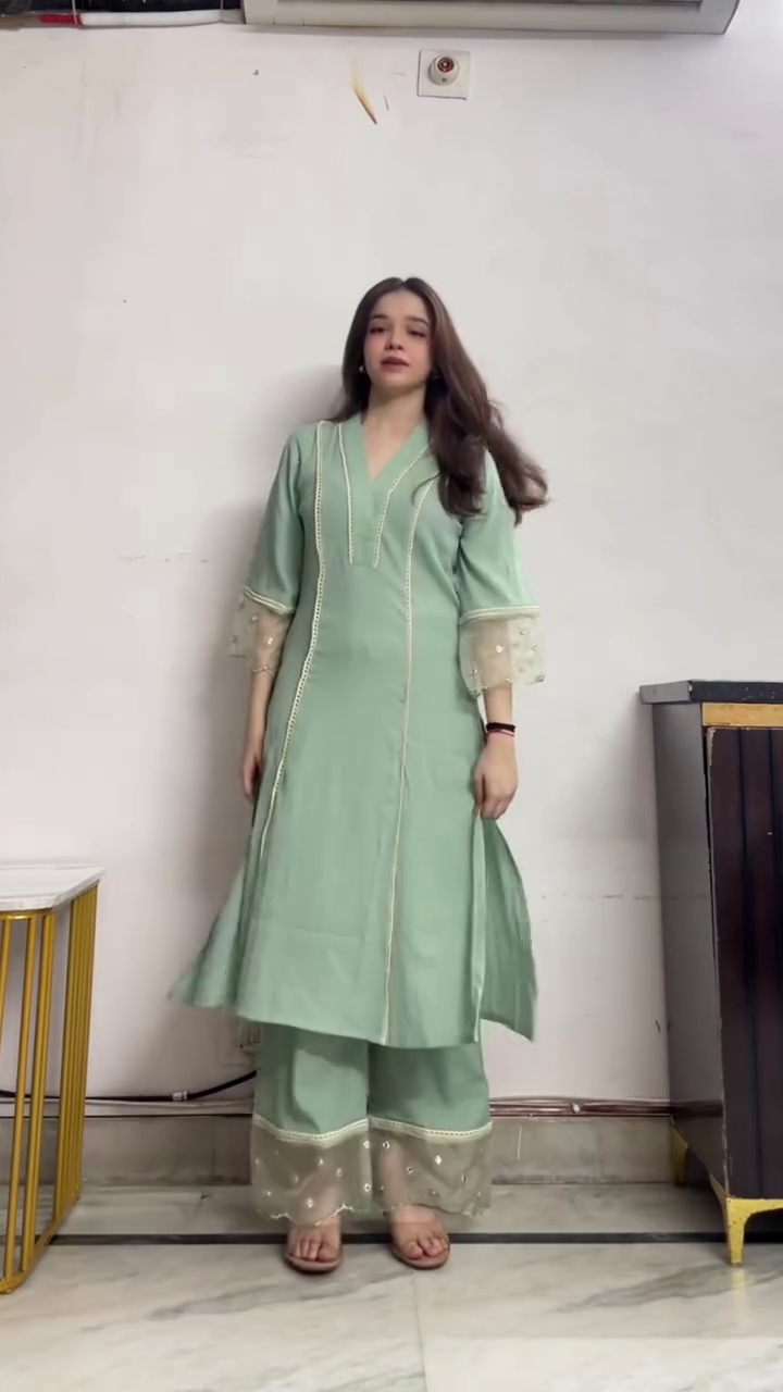 Classic Black Kurta Set – Simple Yet Stunning 🖤