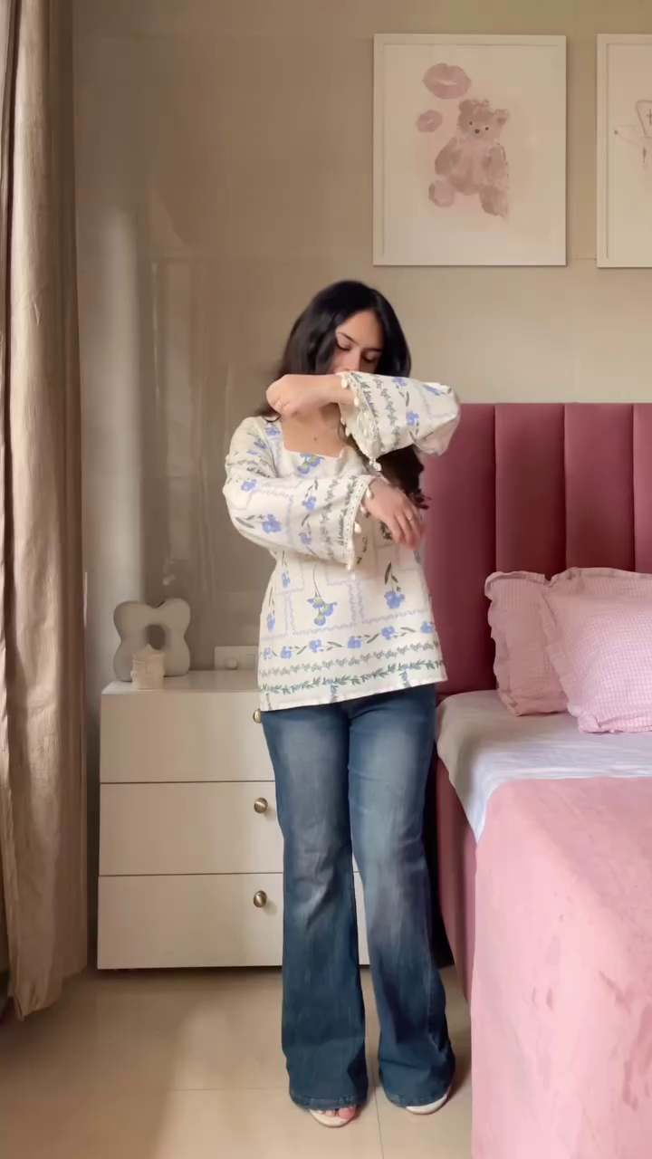 Chic Printed Top & Denim Combo – Casual Style Done Right