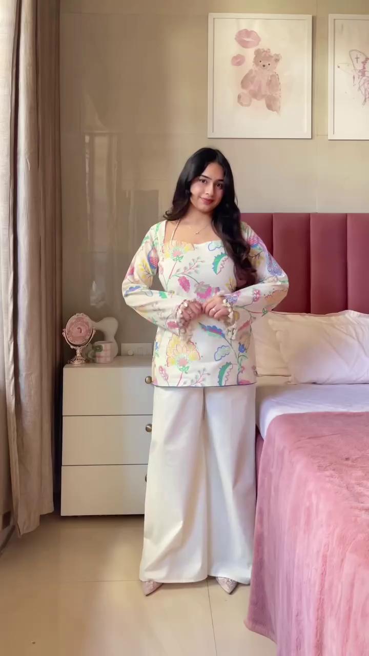 Chic Printed Top & Denim Combo – Casual Style Done Right