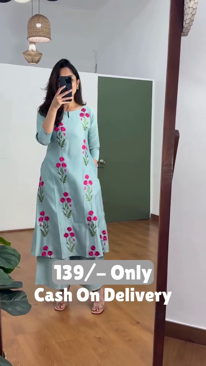 Chic Grey Floral Embroidered Kurti – Effortless Everyday Elegance